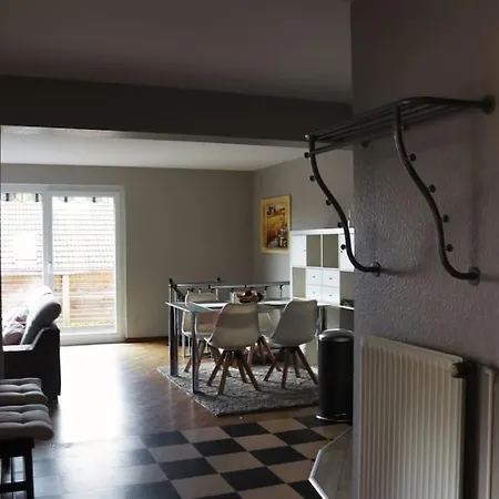 Fewo Fahrenkrug Lägenhet *